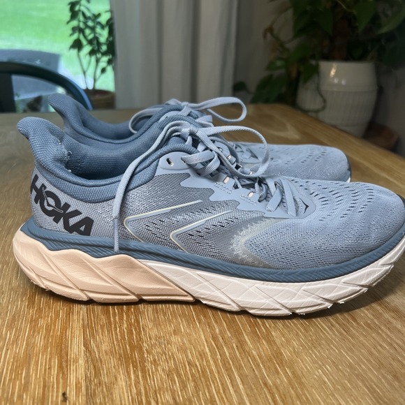 Hoka One One Sneakers Womens 8.5B Blue Arahi 5 Road Running Shoes Athletic - Picture 1 of 9